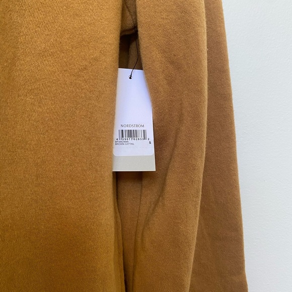 BP ruffled neck  sweater top size small - Picture 4 of 4